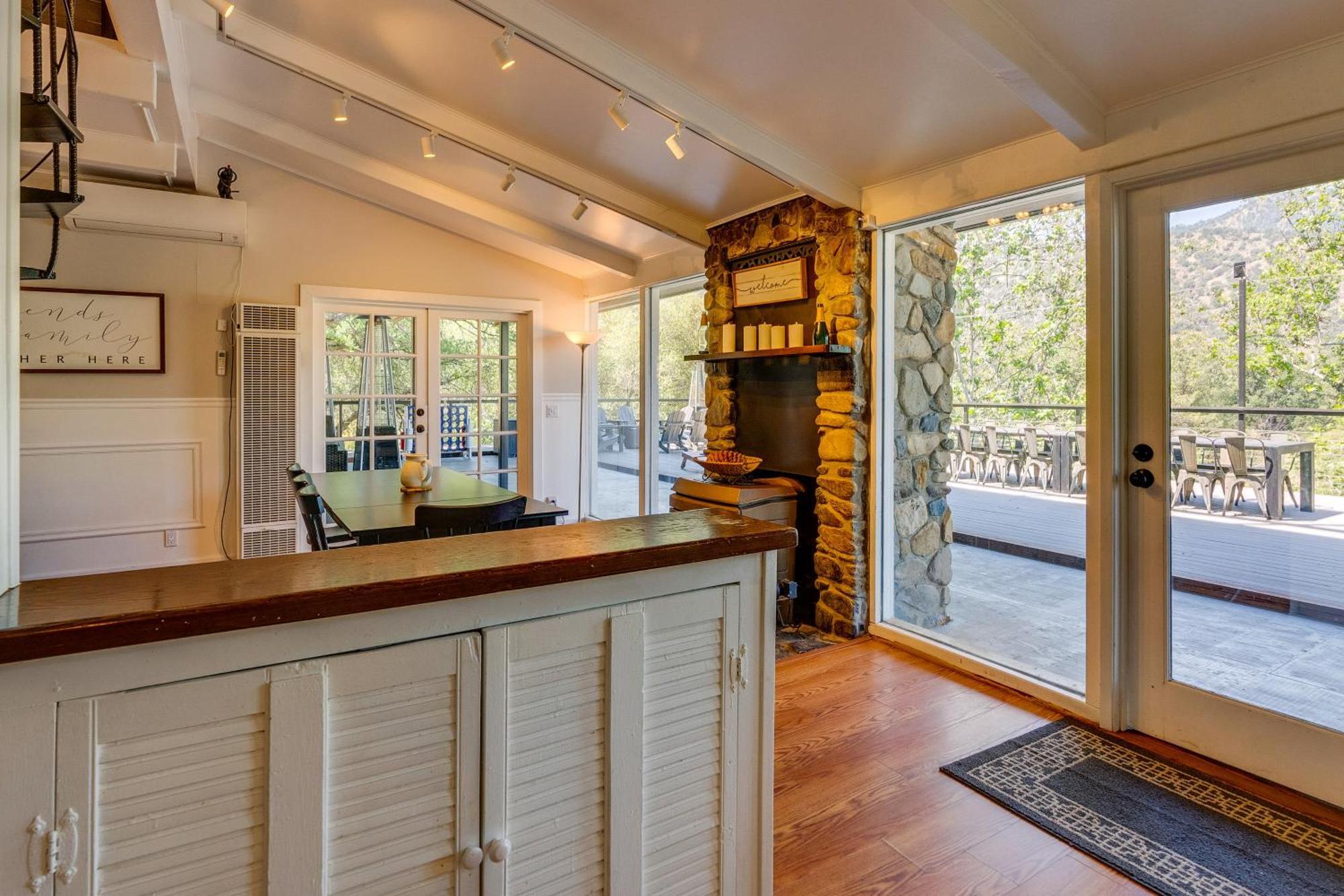 Updated Three Rivers Vacation Rental With Gas Grill מראה חיצוני תמונה
